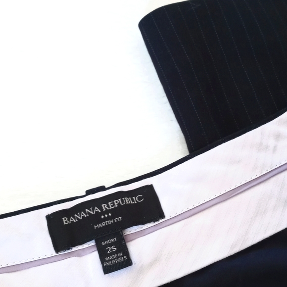 Banana Republic Women's Navy Blue Pinstripe "Martin Fit" Pants 2S - Picture 2 of 15